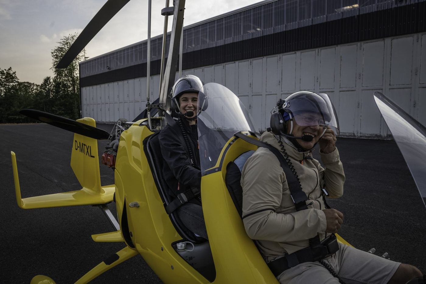 Open-Air-Kino am Flugplatz Meschede-Schüren: Radio Sauerland schafft ein Sommer-Highlight mit region – Bild 12 von 12, Unternehmen | Westfunk
