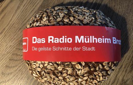 Das Radio Mülheim-Brot in Nahaufnahme. Foto: Sebastian Schulte